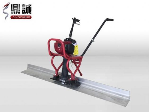 點(diǎn)擊查看詳細(xì)信息<br>標(biāo)題：混凝土振動(dòng)尺 閱讀次數(shù)：13392