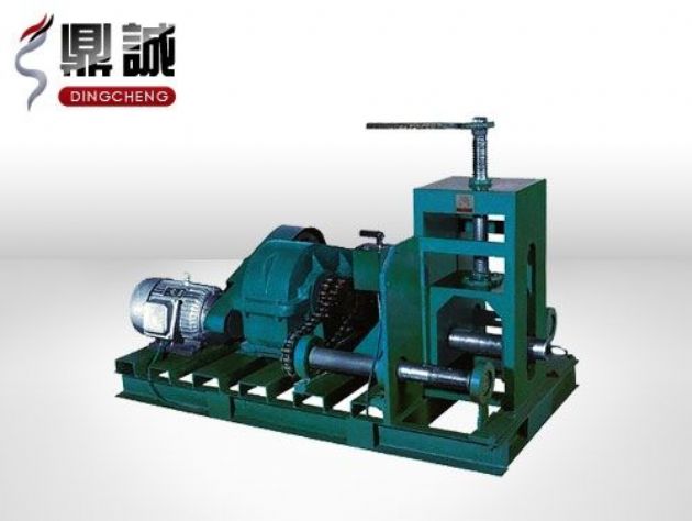 點擊查看詳細信息<br>標題：臥式多功能滾動彎管機 閱讀次數：5095